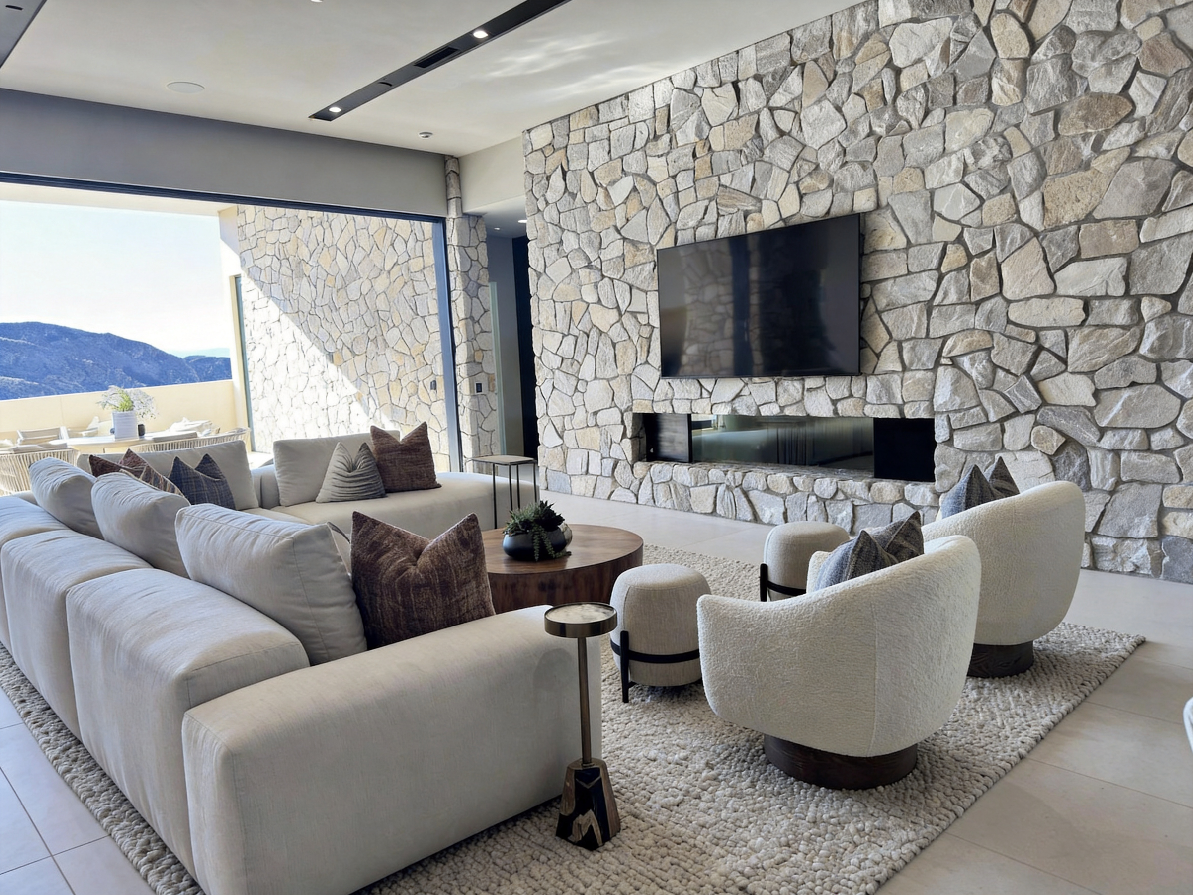 Designed for the Busy: A Thoughtfully Done, Effortless Living Room for a Dentist