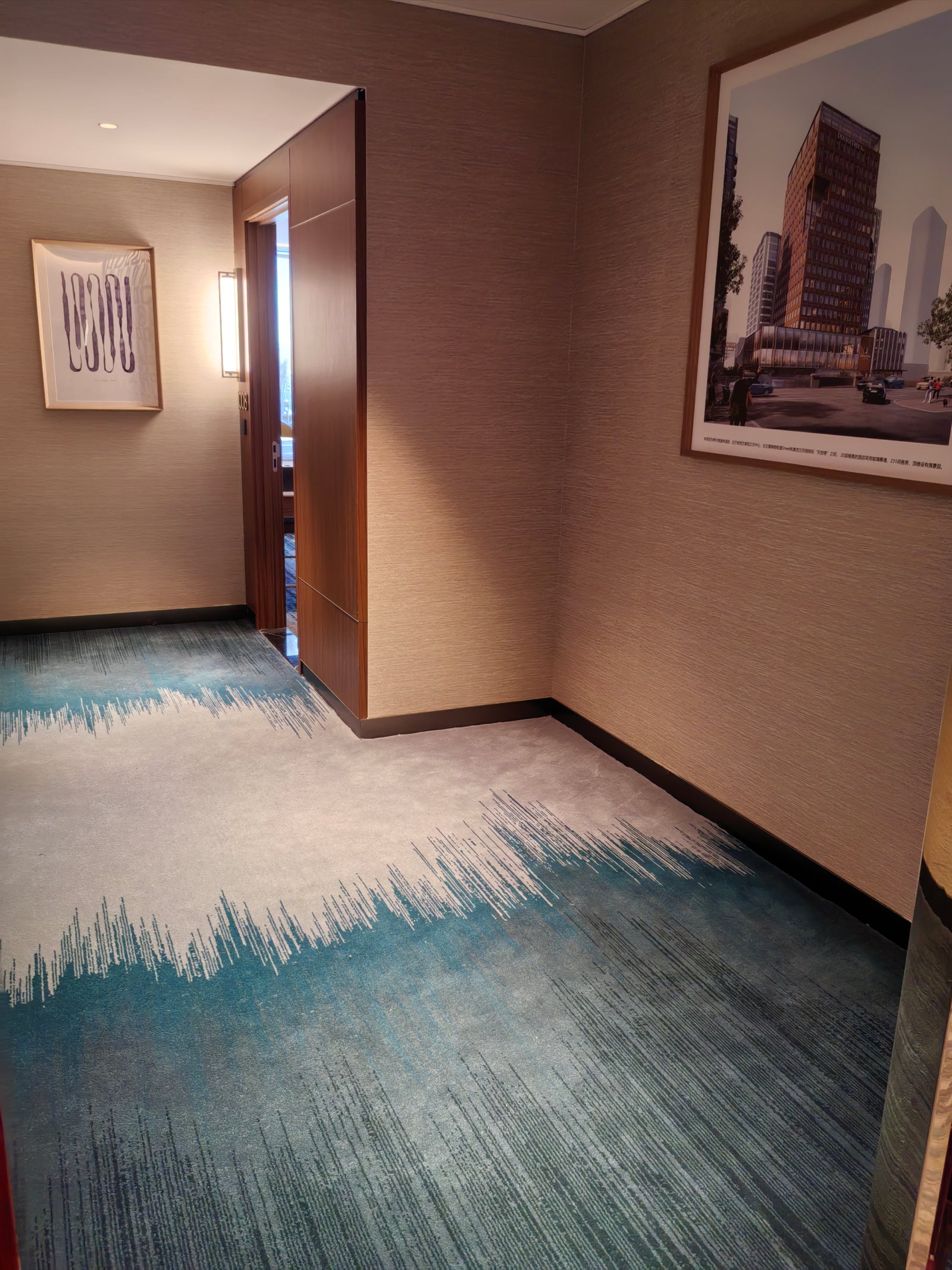 Hilton Garden Inn Auckland mockup room 08