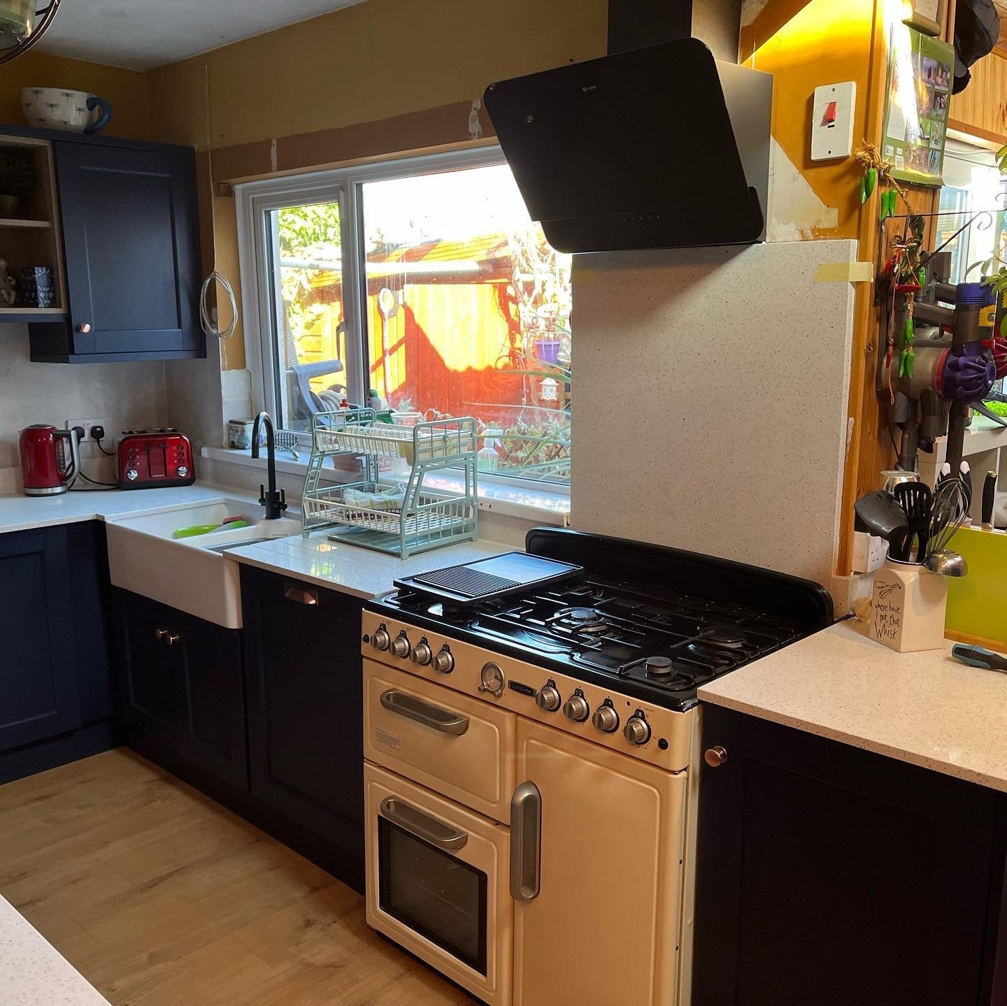 Bastille Door in Marine Blue with Starlite White Quartz Worktops & Double Belfast Sink | Dublin image 2