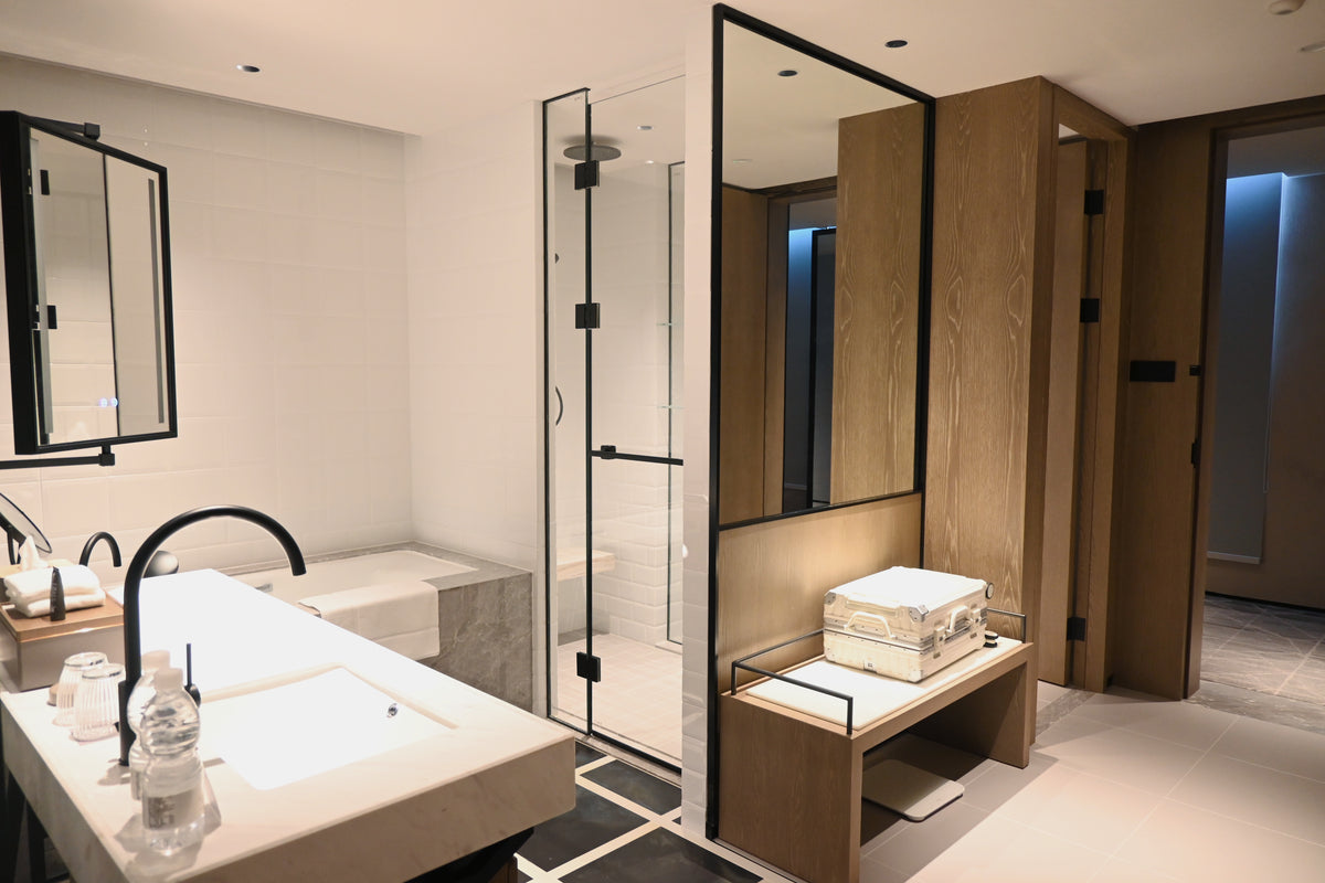 Sheraton Model Room | Marriott | izza