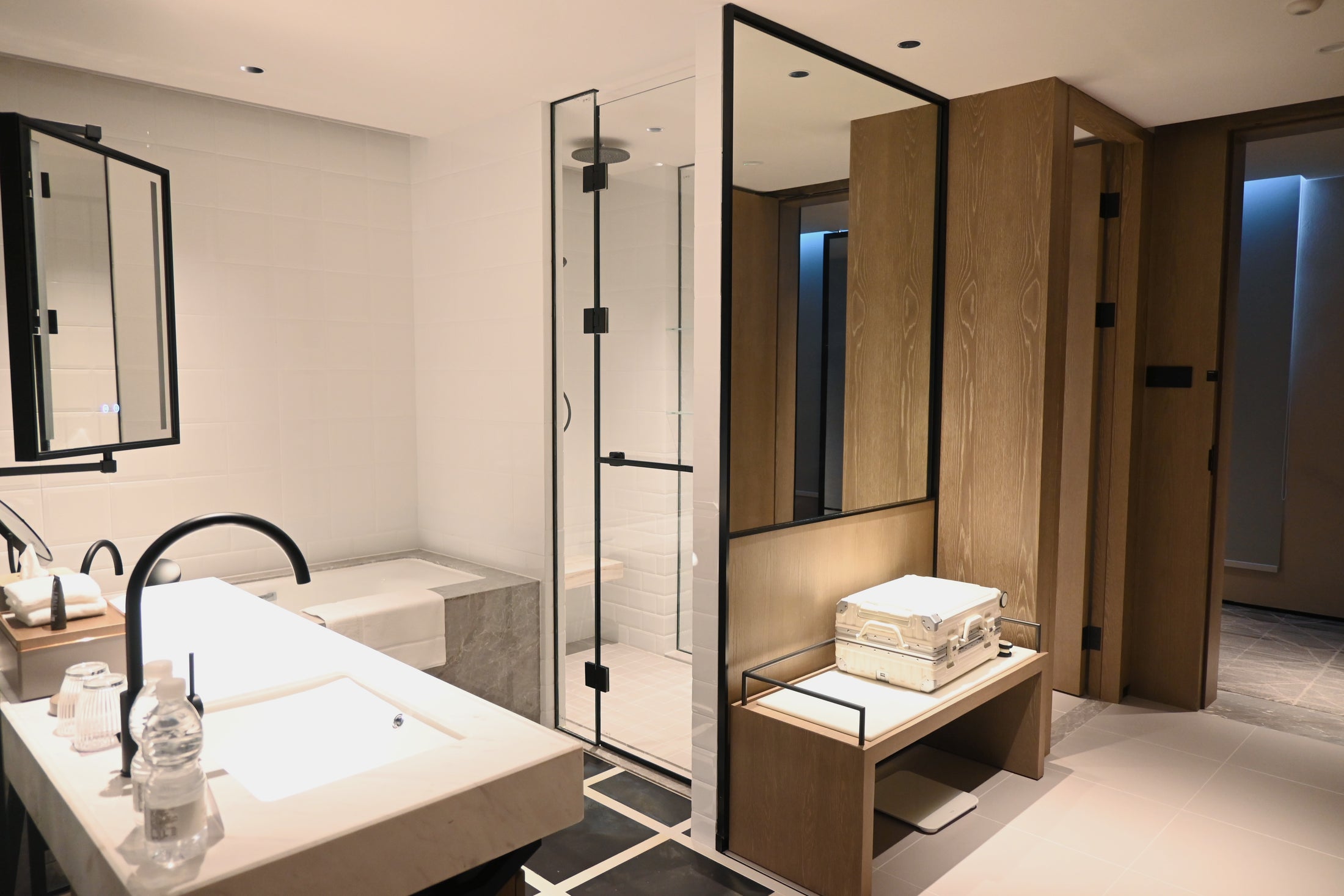 Sheraton Model Room| Marriott